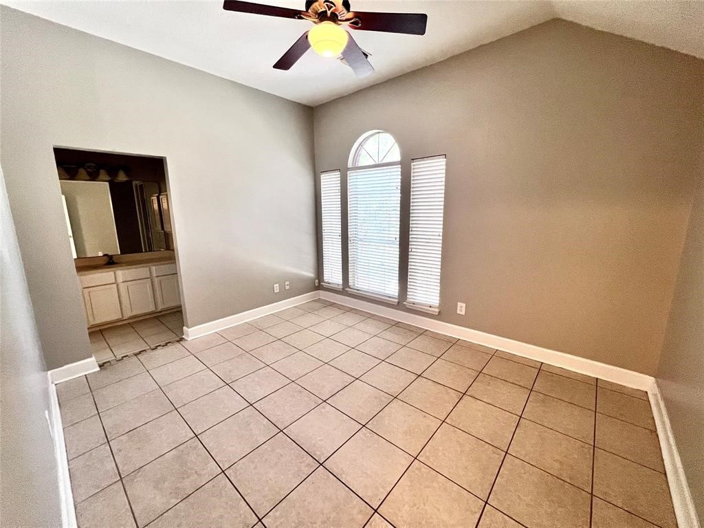 16902 Sandy Reef Court Friendswood, TX 77546 - Photo 25 of 31