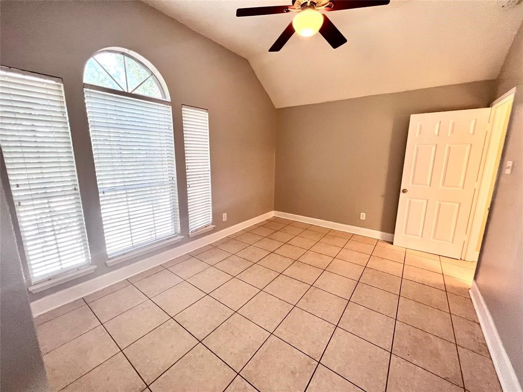 16902 Sandy Reef Court Friendswood, TX 77546 - Photo 28 of 31