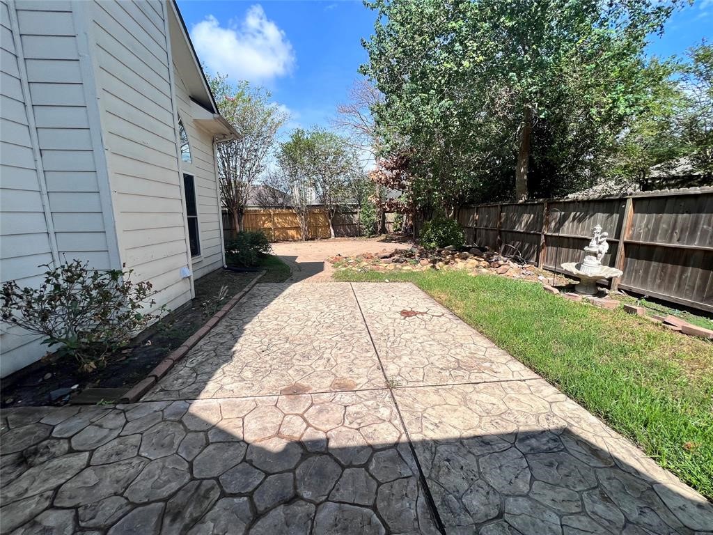 16902 Sandy Reef Court Friendswood, TX 77546 - Photo 29 of 31