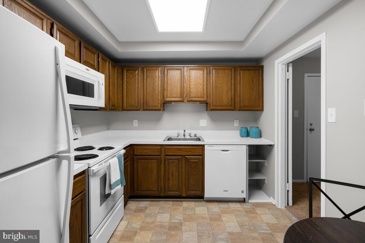 10002 Stedwick Road, Unit 204 Gaithersburg, MD 20886 - Photo 20 of 39 Gallery Image 20