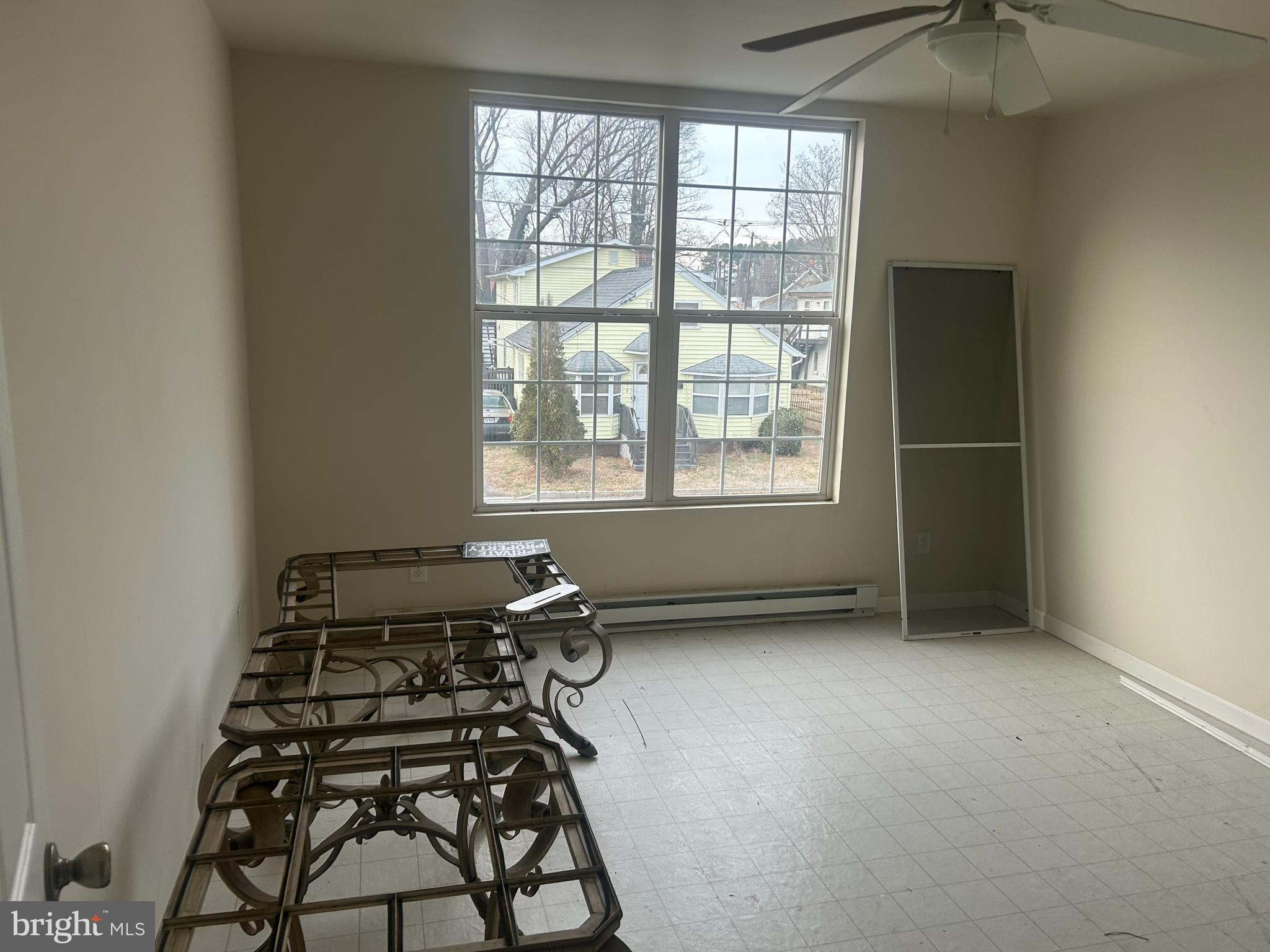 313 Penn Street Salisbury, MD 21801 - Photo 27 of 40 an empty room with a window