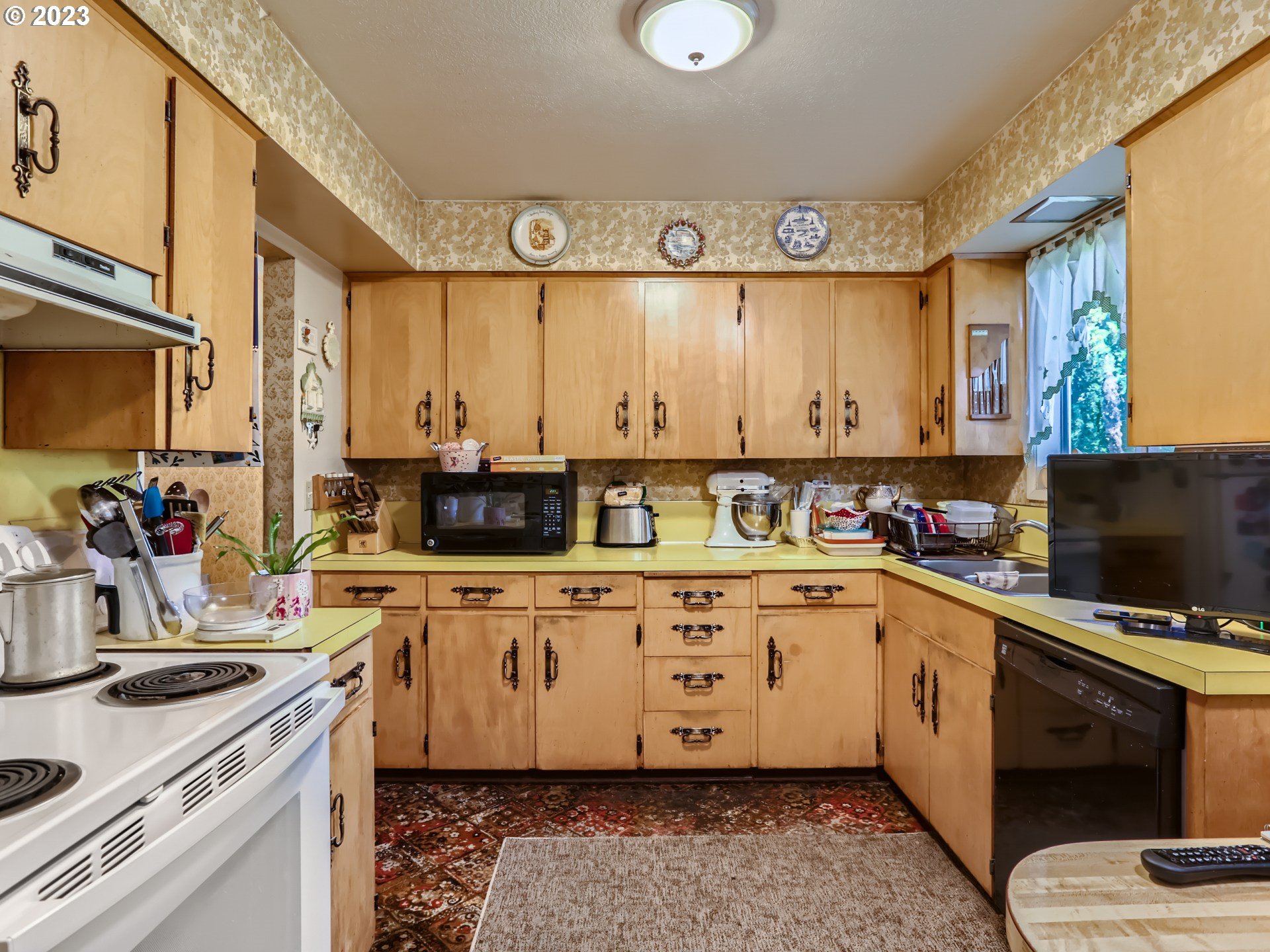 5220 Southeast Welch Road Gresham, OR 97080 - Photo 6 of 20 Gallery Image 6