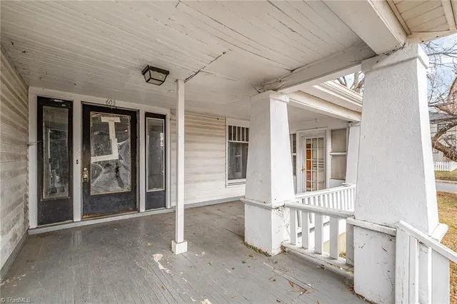$299,900 | 603 West Davis Street, Burlington, NC 27215