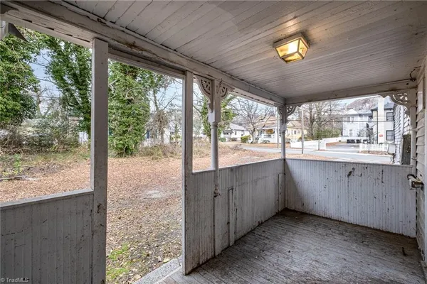 $299,900 | 603 West Davis Street, Burlington, NC 27215