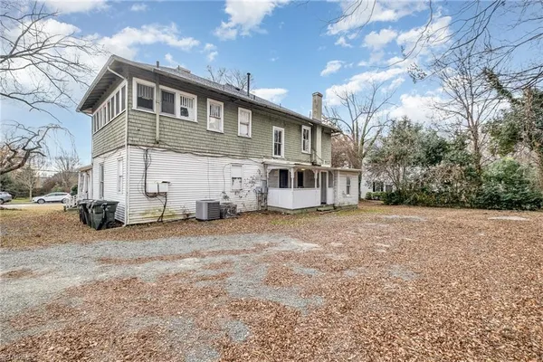 $299,900 | 603 West Davis Street, Burlington, NC 27215