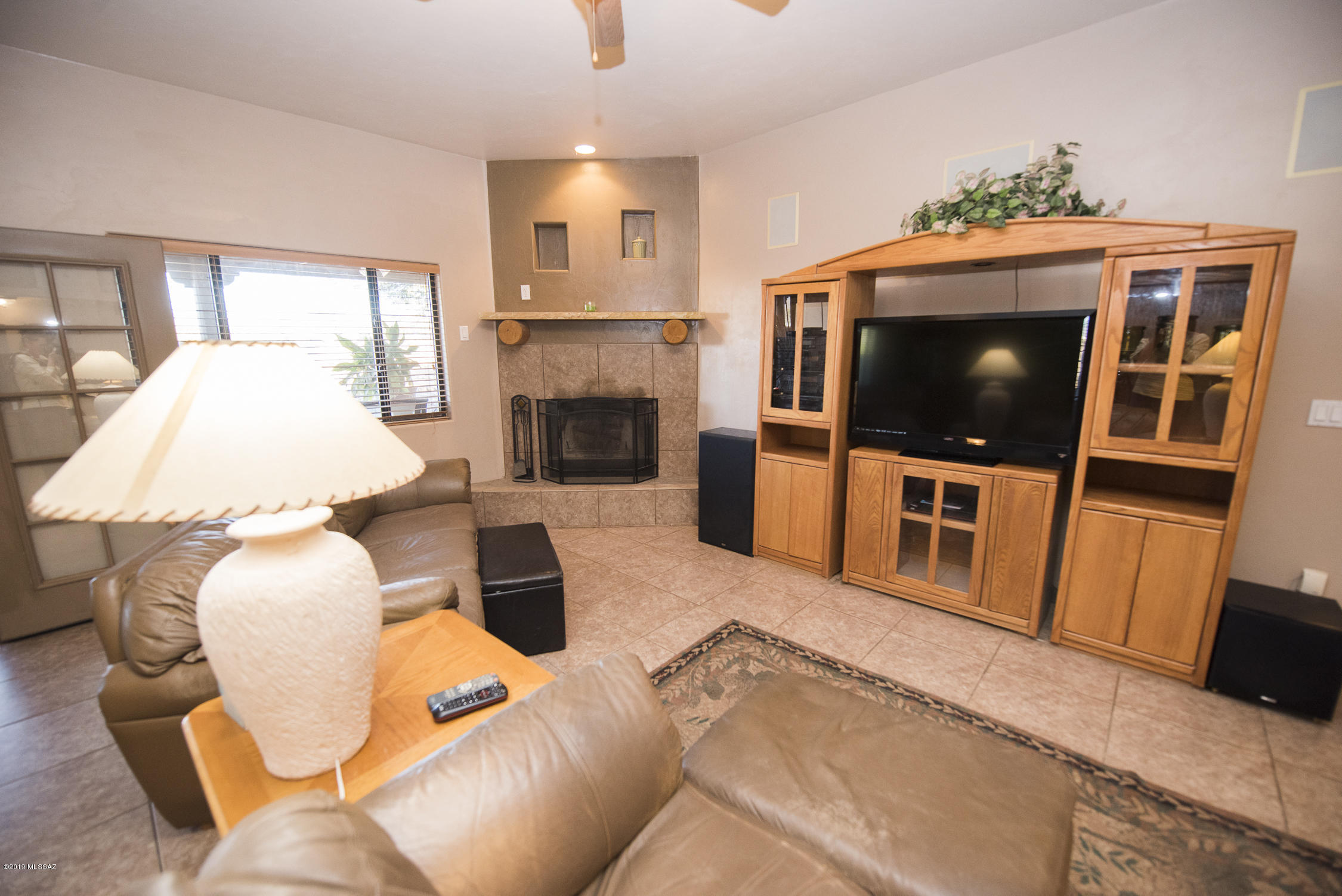 9761 South Spider Rock Road Vail, AZ 85641 - Photo 12 of 40 Gallery Image 12