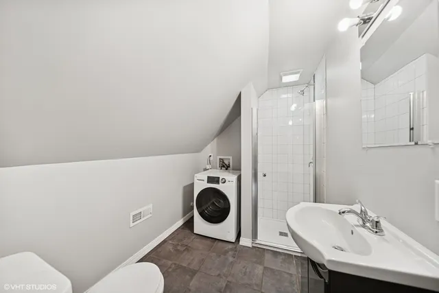 $699,000 | 2824 West Cermak Road, Chicago, IL 60623