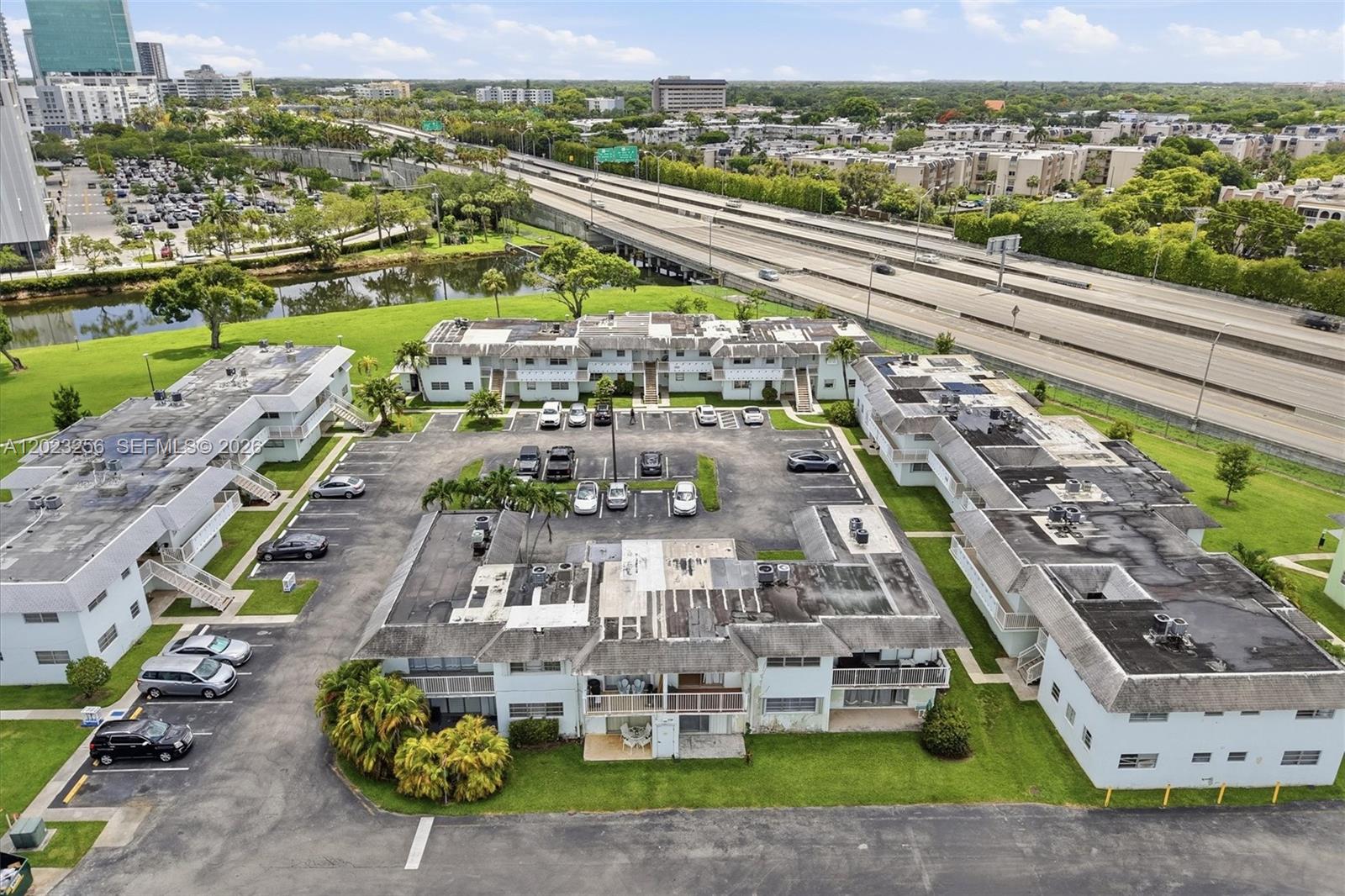 7680 Southwest 82nd Street, Unit H121 Miami, FL 33143 - Photo 25 of 32