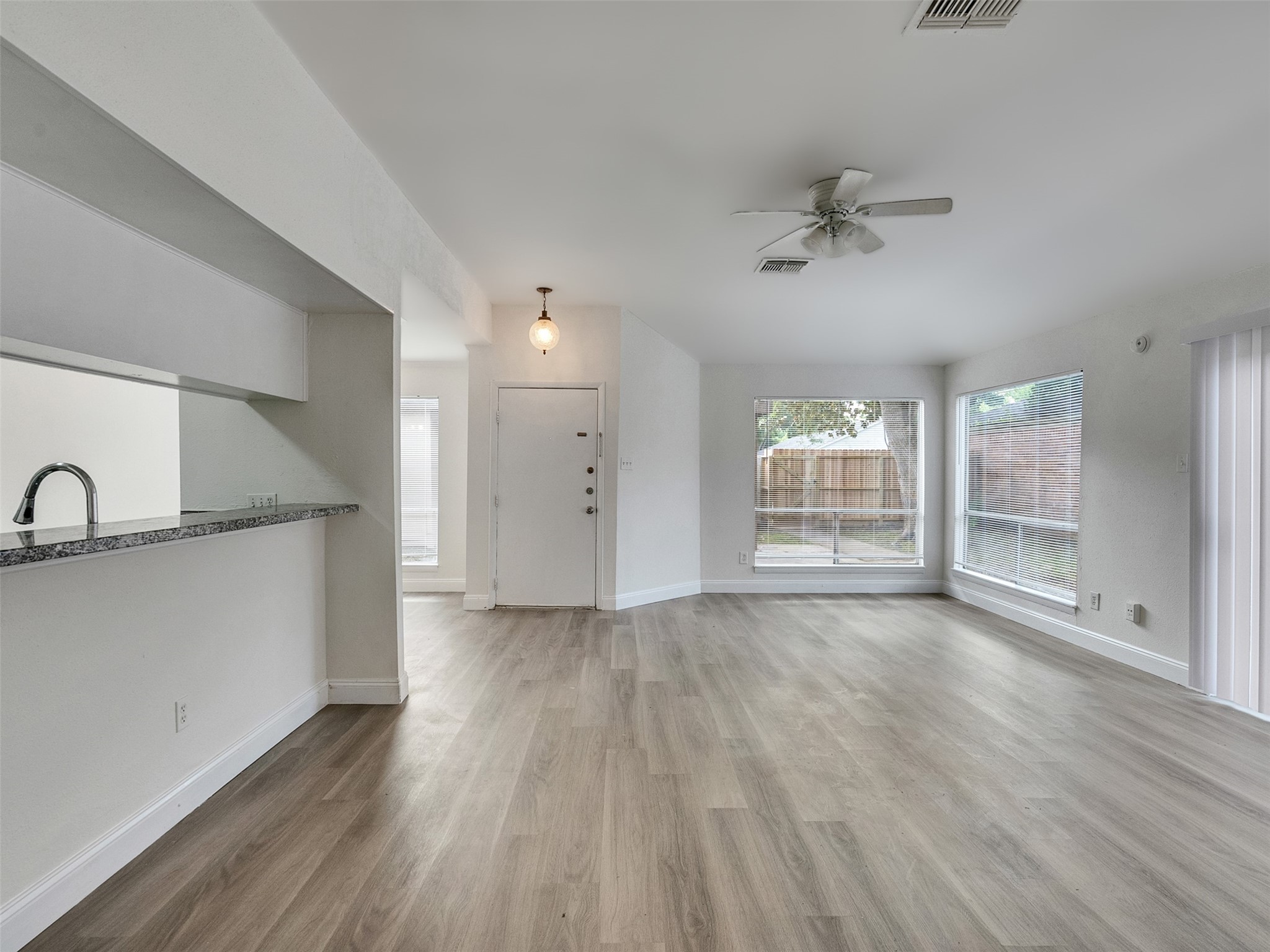 1912 Tremont Court Rosenberg, TX 77471 - Photo 12 of 28