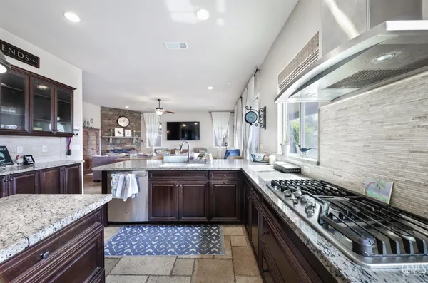 $740,000 | Undisclosed Address, Bakersfield, CA 93314