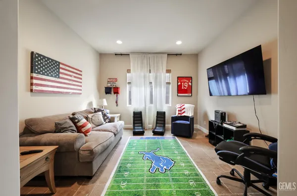 $740,000 | Undisclosed Address, Bakersfield, CA 93314