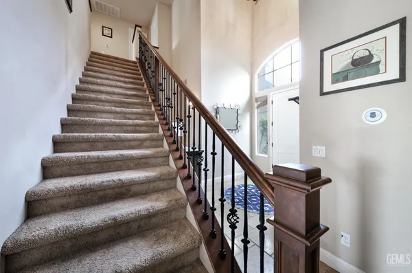 $740,000 | Undisclosed Address, Bakersfield, CA 93314