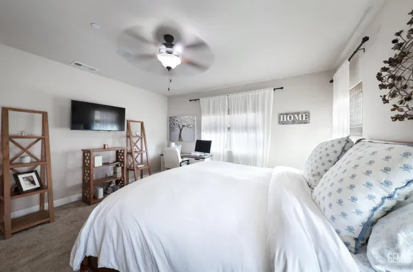 $740,000 | Undisclosed Address, Bakersfield, CA 93314