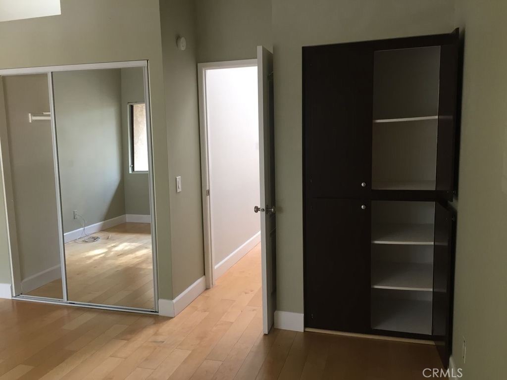 251 Pineview Irvine, CA 92620 - Photo 16 of 54