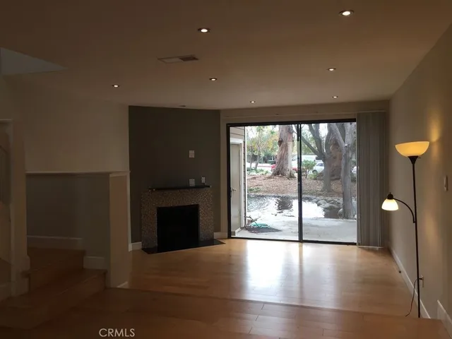 $3,495 | 251 Pineview, Irvine, CA 92620