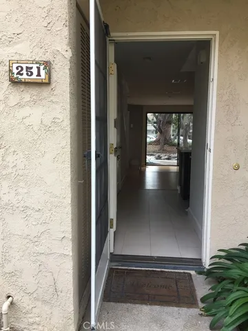 $3,495 | 251 Pineview, Irvine, CA 92620