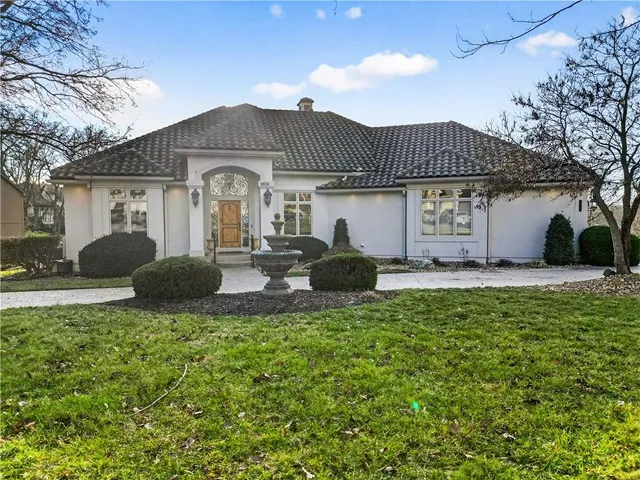 $1,100,000 | 9636 Cailler Drive, Lenexa, KS 66220