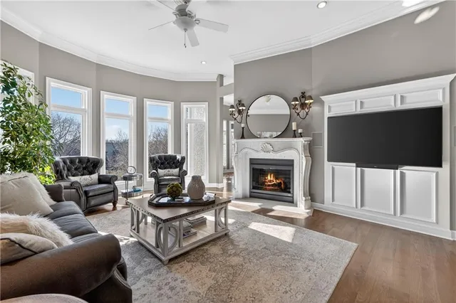 $1,100,000 | 9636 Cailler Drive, Lenexa, KS 66220