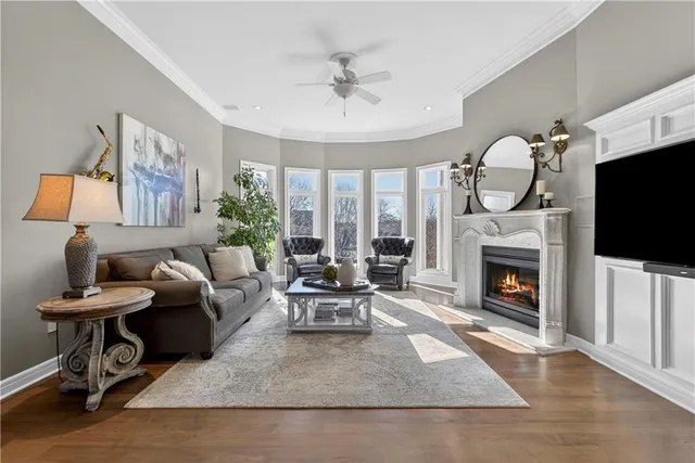 $1,100,000 | 9636 Cailler Drive, Lenexa, KS 66220