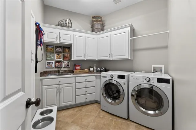 $1,100,000 | 9636 Cailler Drive, Lenexa, KS 66220