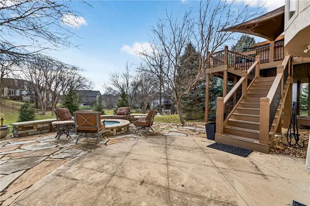 $1,100,000 | 9636 Cailler Drive, Lenexa, KS 66220