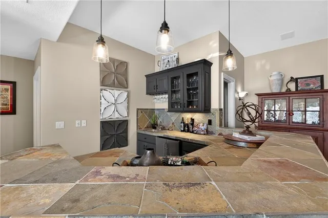 $1,100,000 | 9636 Cailler Drive, Lenexa, KS 66220