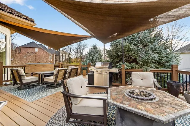 $1,100,000 | 9636 Cailler Drive, Lenexa, KS 66220