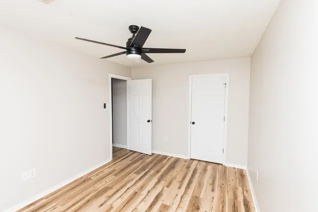 $2,000 | 415 Parkdale Drive, Unit 8F, Charleston, SC 29414