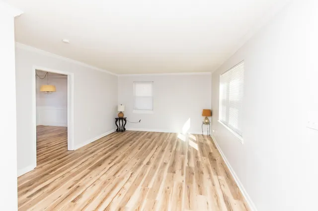 $2,000 | 415 Parkdale Drive, Unit 8F, Charleston, SC 29414