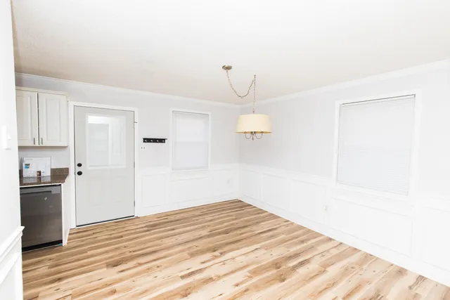 $2,000 | 415 Parkdale Drive, Unit 8F, Charleston, SC 29414