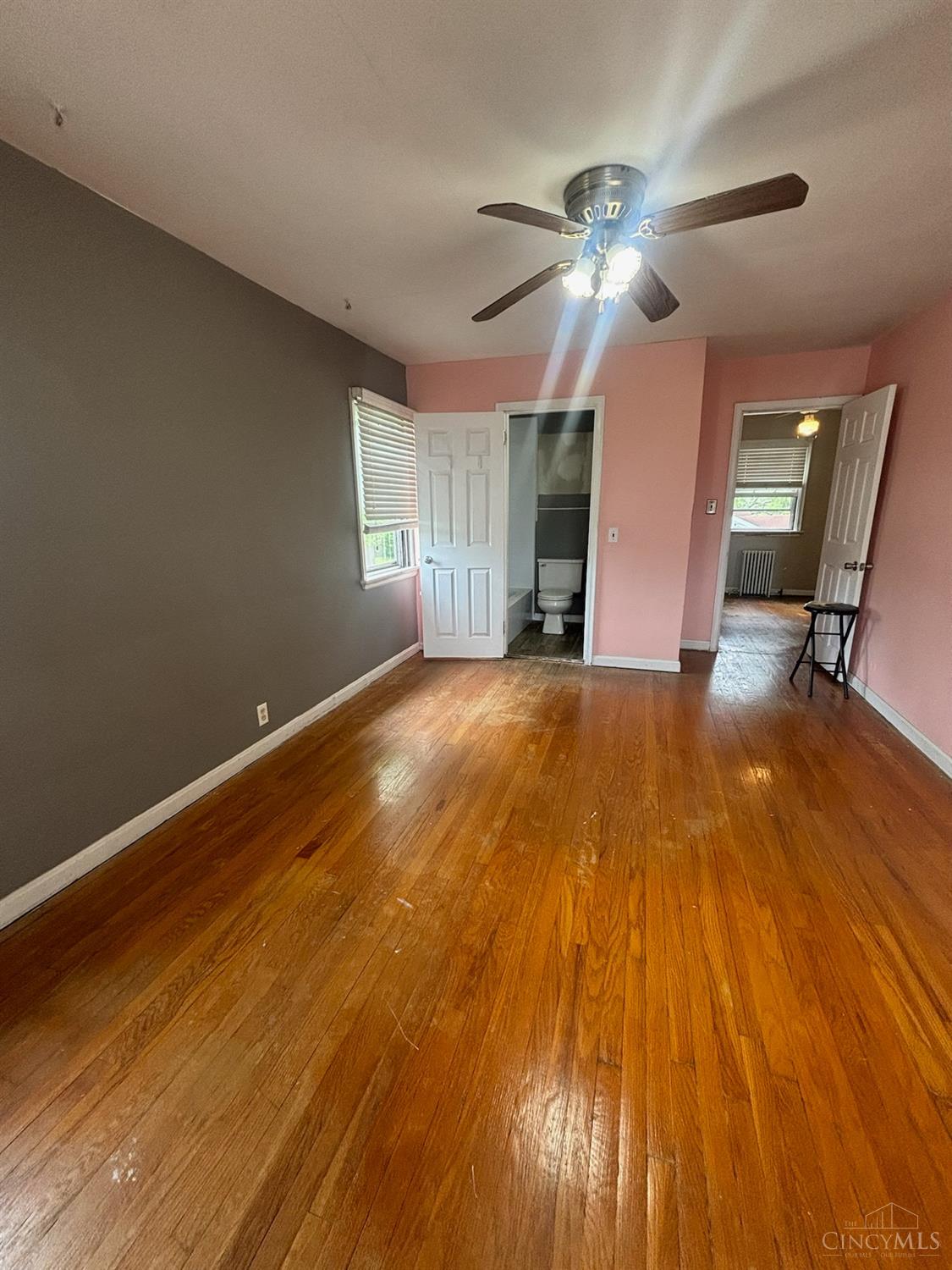 805 West Galbraith Road Cincinnati, OH 45231 - Photo 12 of 25 Gallery Image 12