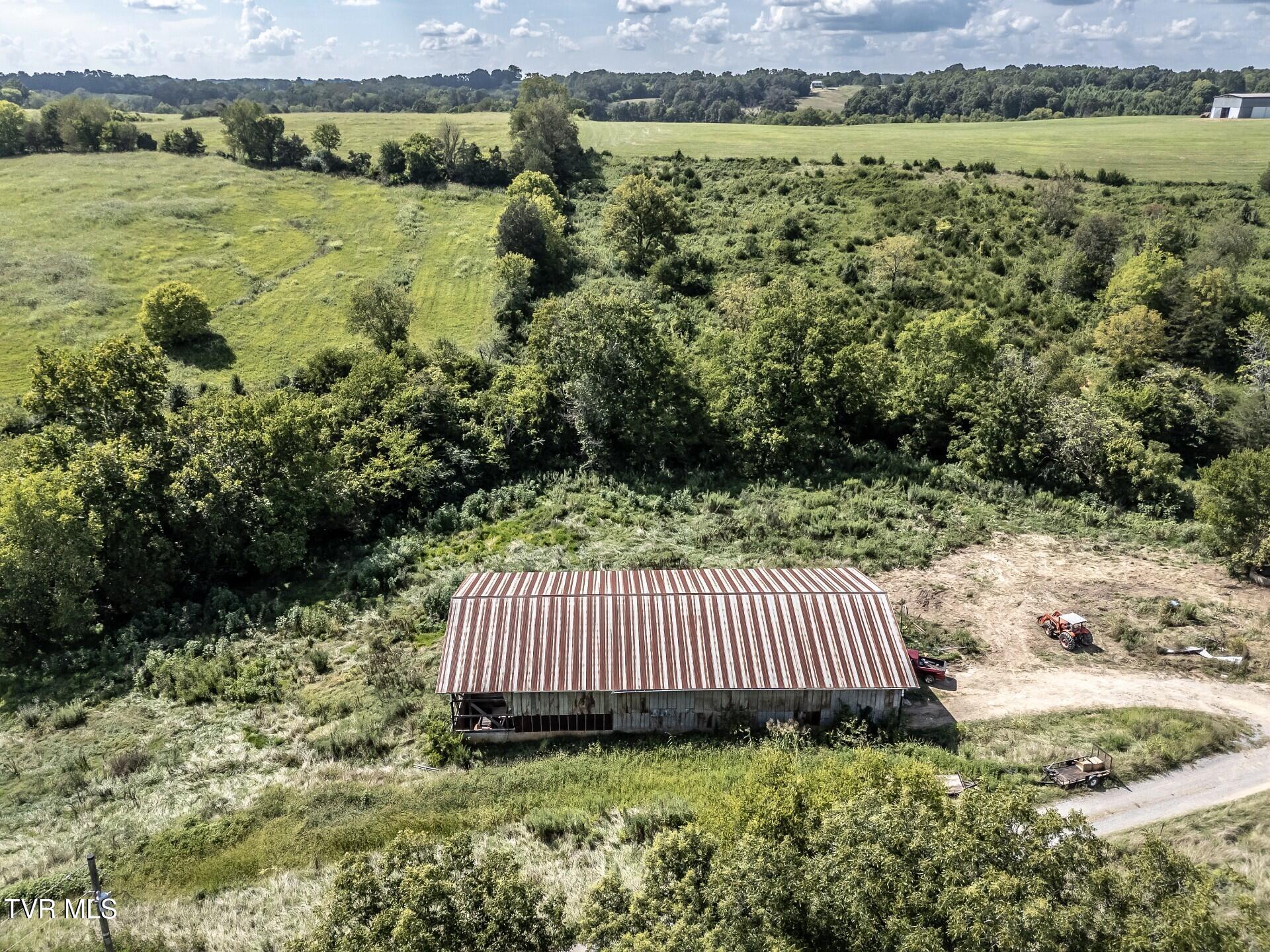 1410 Timber Ridge Road Greeneville, TN 37743 - Photo 3 of 46 thumbnail_1410TimberRidgeG_001