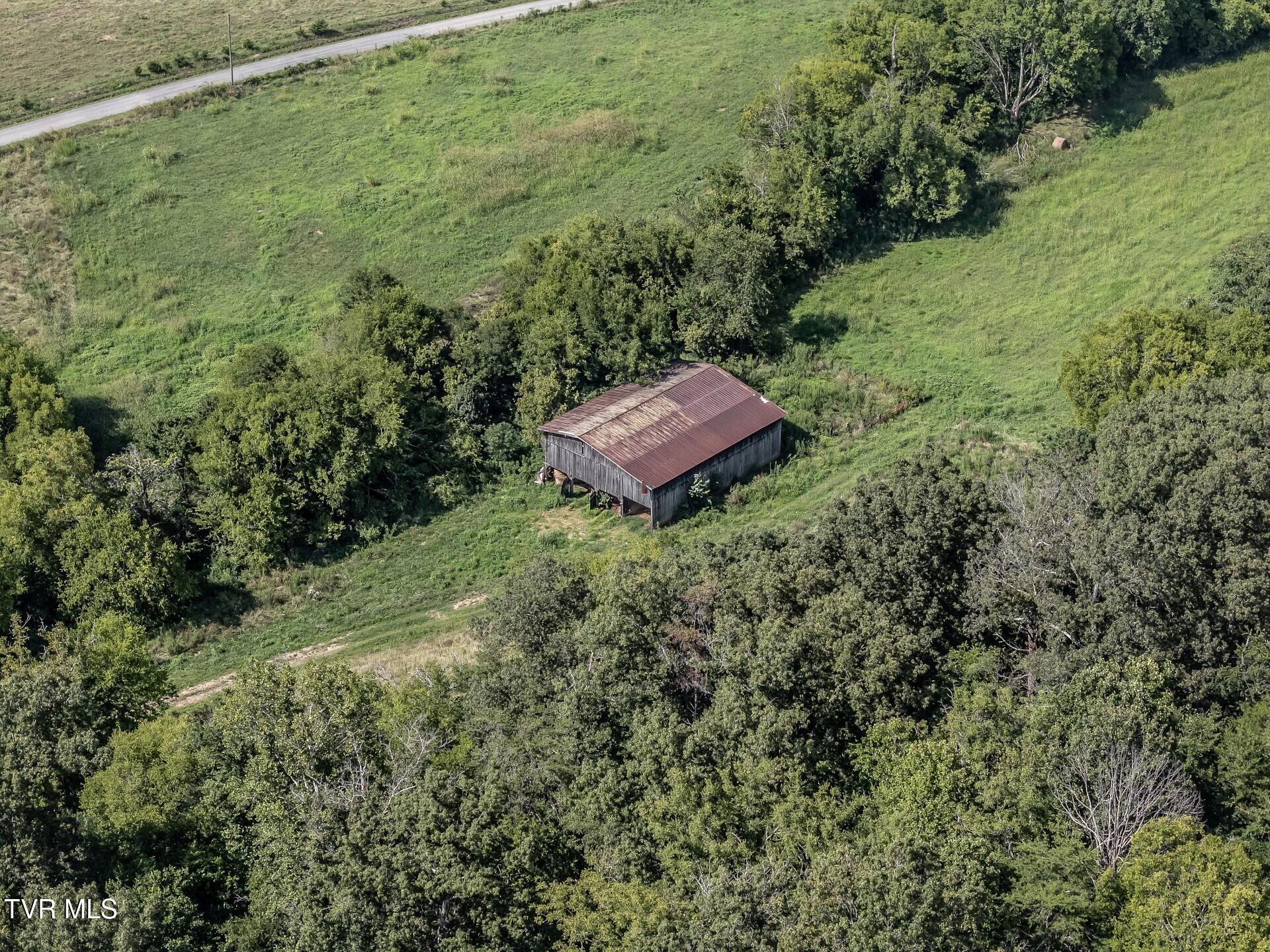 1410 Timber Ridge Road Greeneville, TN 37743 - Photo 39 of 46 thumbnail_1410TimberRidgeG_050