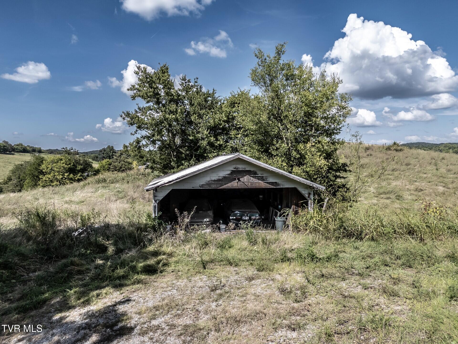 1410 Timber Ridge Road Greeneville, TN 37743 - Photo 44 of 46 thumbnail_1410TimberRidgeG_057