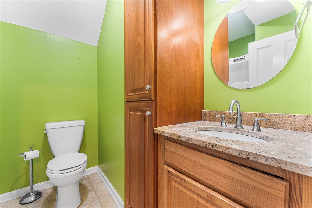 59 Washington Street Hudson, MA 01749 - Photo 15 of 34