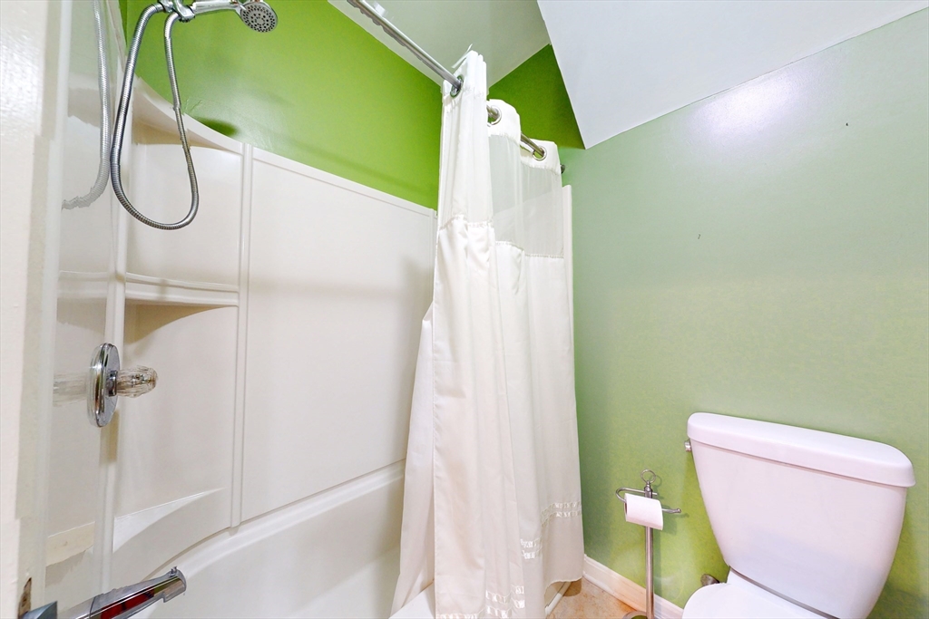 59 Washington Street Hudson, MA 01749 - Photo 16 of 34