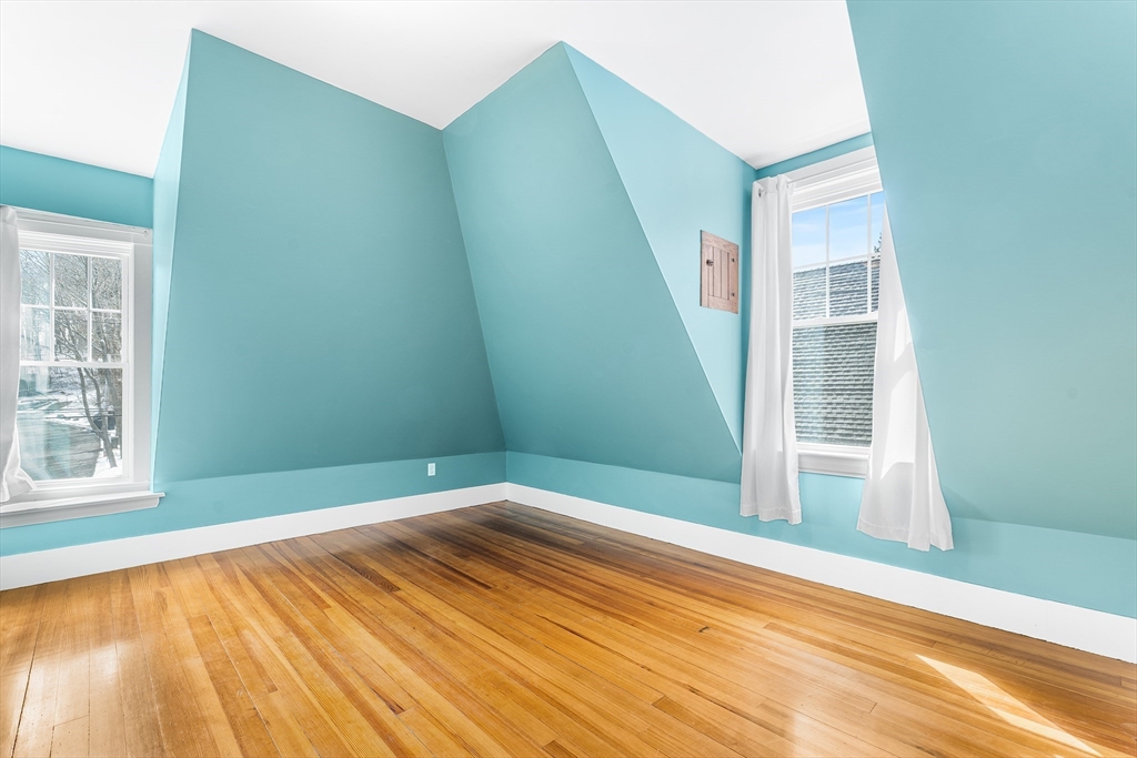 59 Washington Street Hudson, MA 01749 - Photo 25 of 34