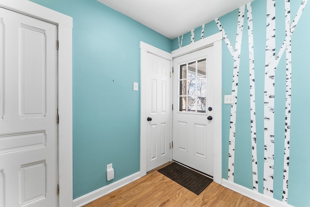 59 Washington Street Hudson, MA 01749 - Photo 3 of 34