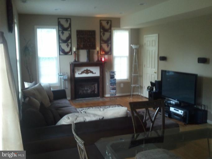 5511 Keppler Road Temple Hills, MD 20748 - Photo 5 of 6 Family Room