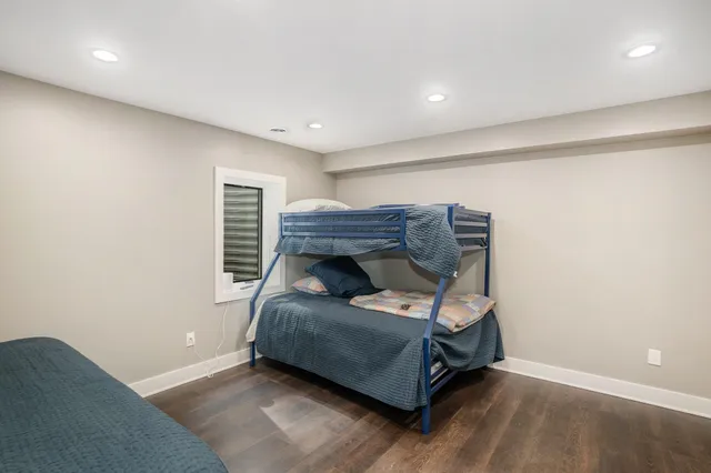 $1,600,000 | 7505 South Lakeshore Drive, Pentwater, MI 49449