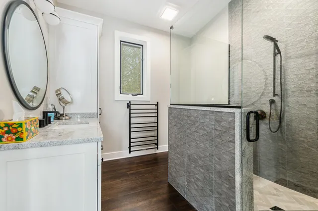 $1,600,000 | 7505 South Lakeshore Drive, Pentwater, MI 49449