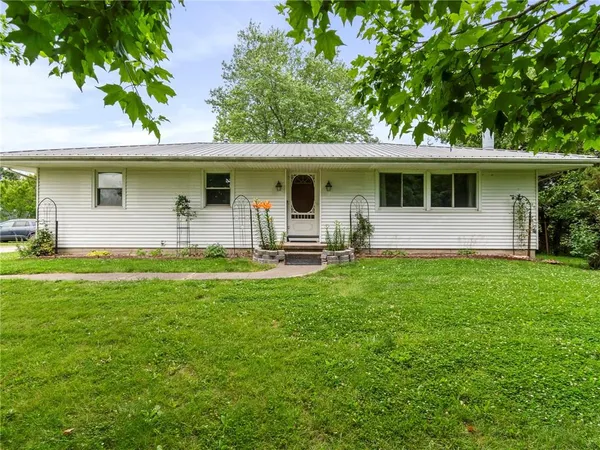 $330,000 | 6748 Old Highway, Cameron, MO 64429