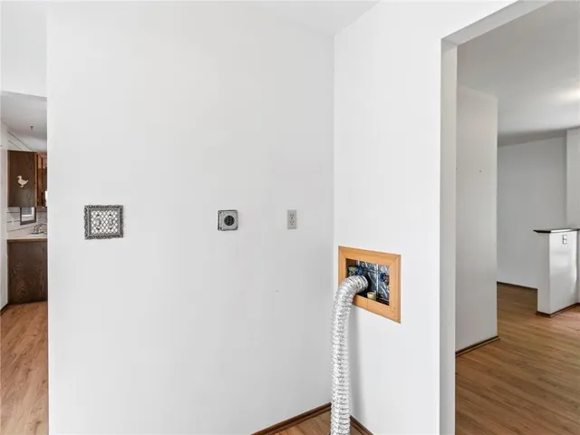 $330,000 | 6748 Old Highway, Cameron, MO 64429