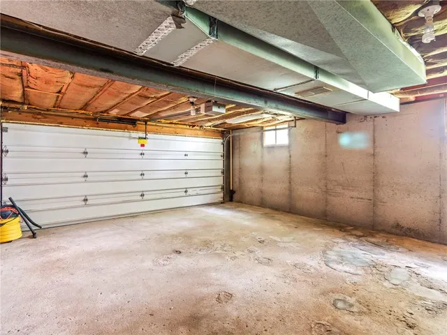 $330,000 | 6748 Old Highway, Cameron, MO 64429