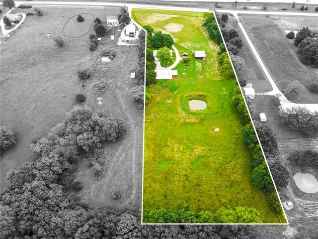 $330,000 | 6748 Old Highway, Cameron, MO 64429