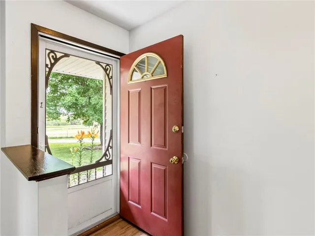 $330,000 | 6748 Old Highway, Cameron, MO 64429