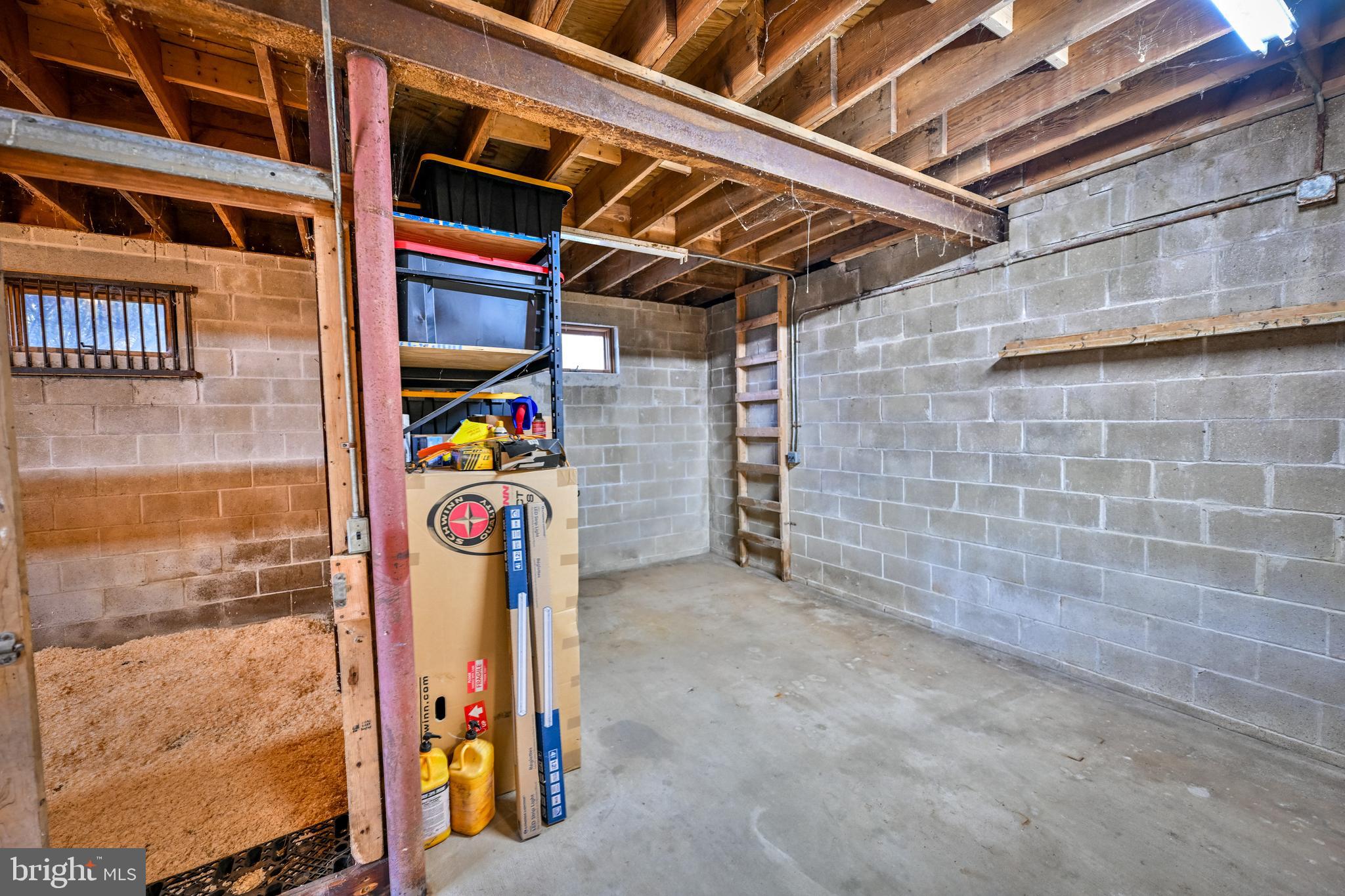 12116 Jerusalem Road Kingsville, MD 21087 - Photo 17 of 76 Storage area and trap door to drop hay