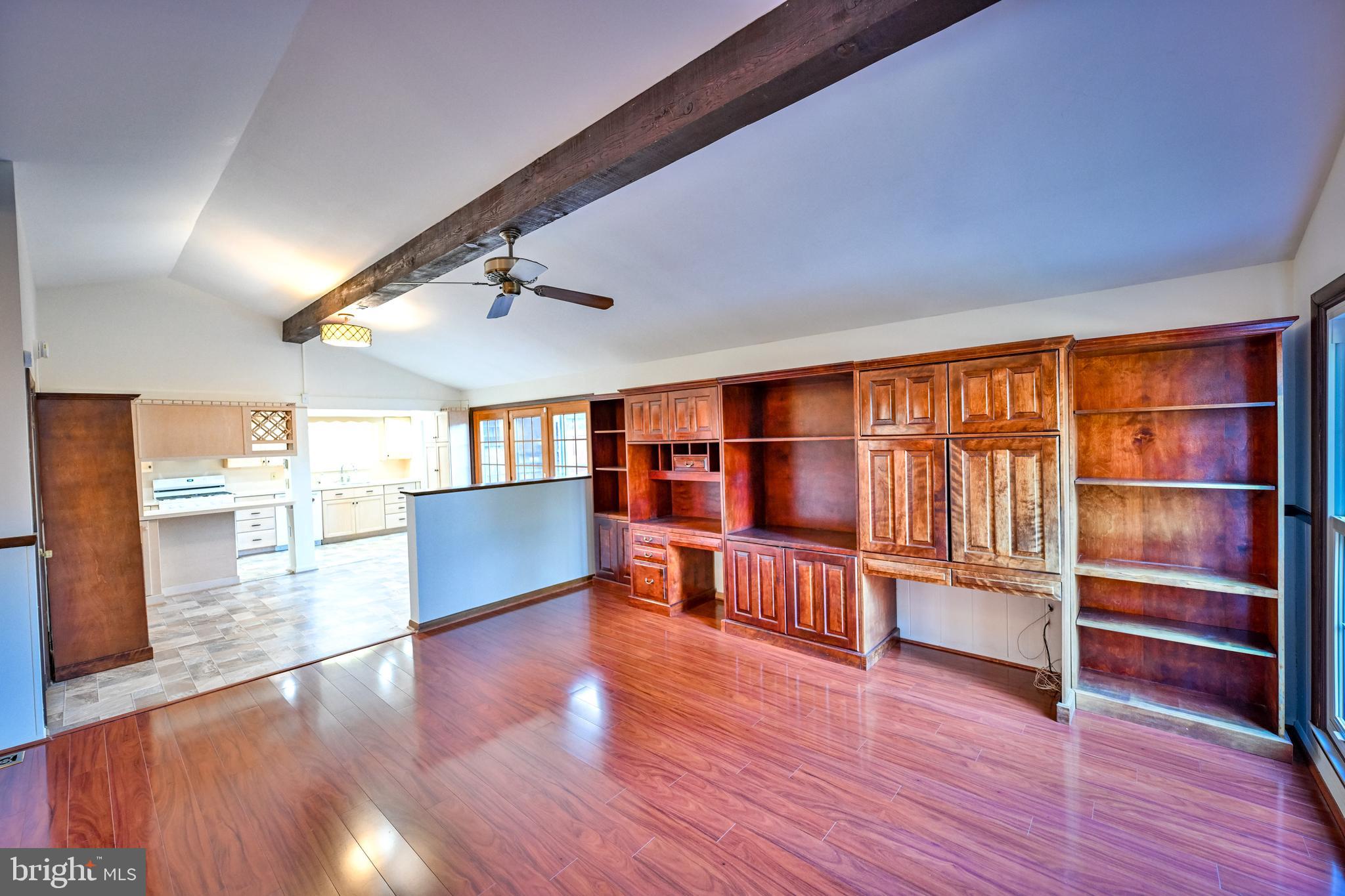 12116 Jerusalem Road Kingsville, MD 21087 - Photo 29 of 76 Family Room view toward kitchen