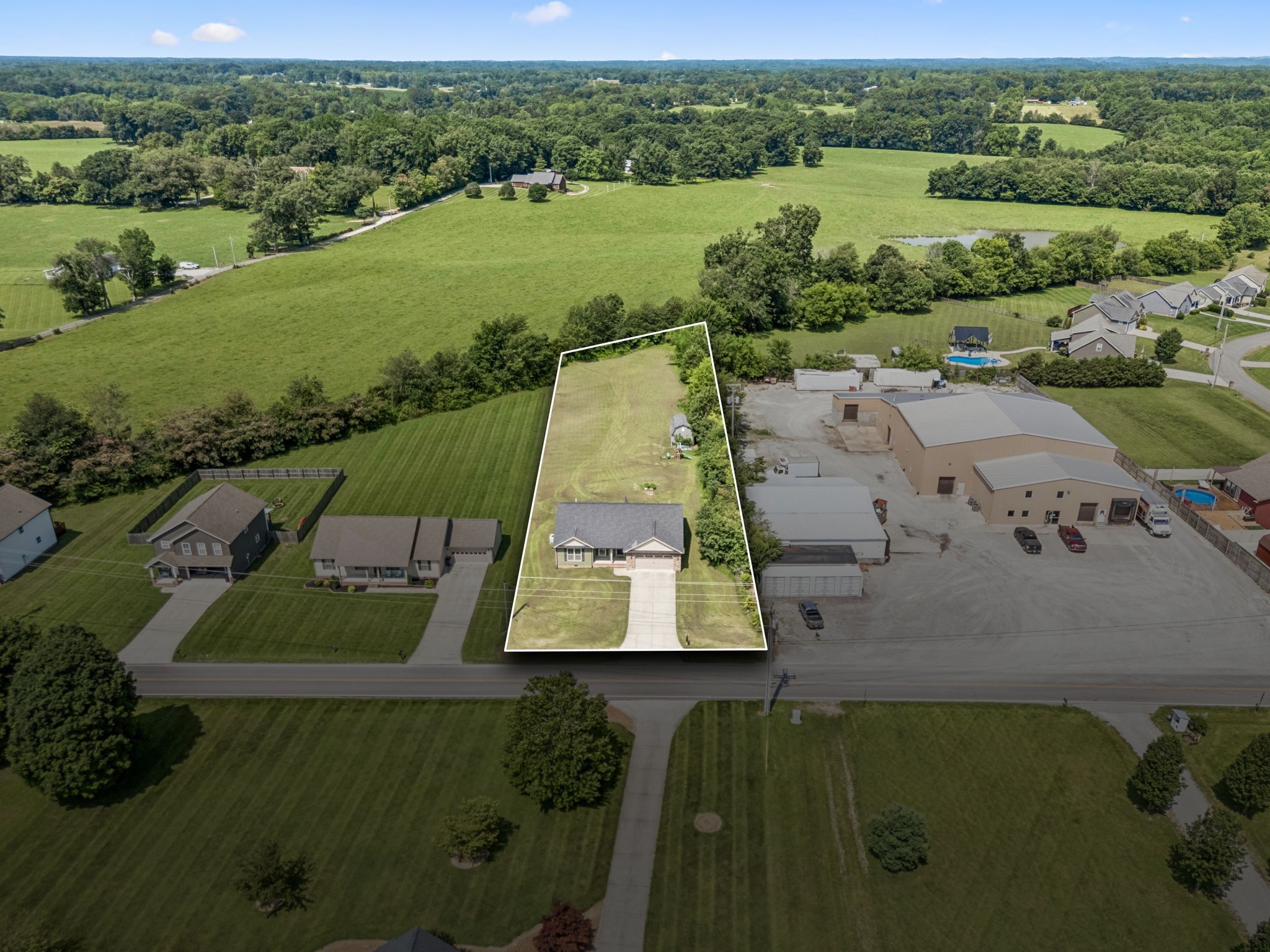 1574 Clemmons Road Cookeville, TN 38501 - Photo 40 of 47 Gallery Image 40