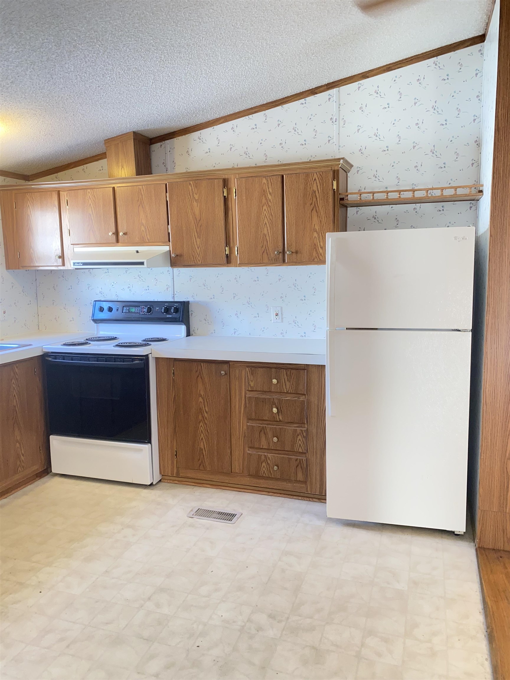 2095 Highway 14 Sharon, VT 05065 - Photo 9 of 19